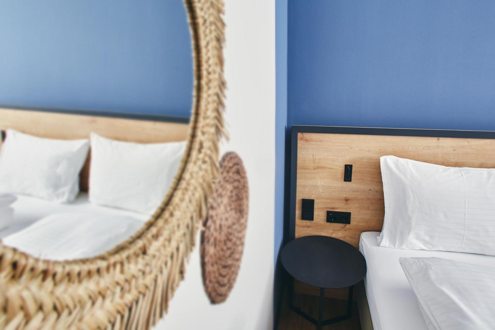 Hotel apartamentowy Homebound - Contactless Check-in *